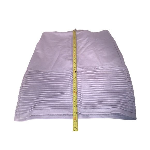 Premise Studio Light Lavender Ribbed Bottom Skirt (19") - Women's Size Medium - Picture 5 of 7
